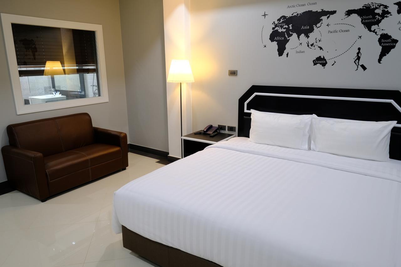 The Tung Hotel Pattaya Exterior photo